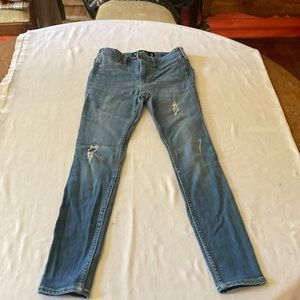 Ladies Hollister distressed legging jeans size 25